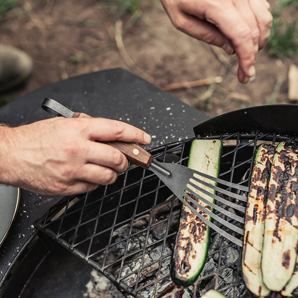 Barebones Cowboy Grill Fish Spatula