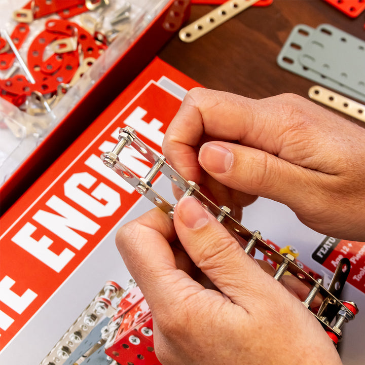 Fire Engine Metal Construction Set