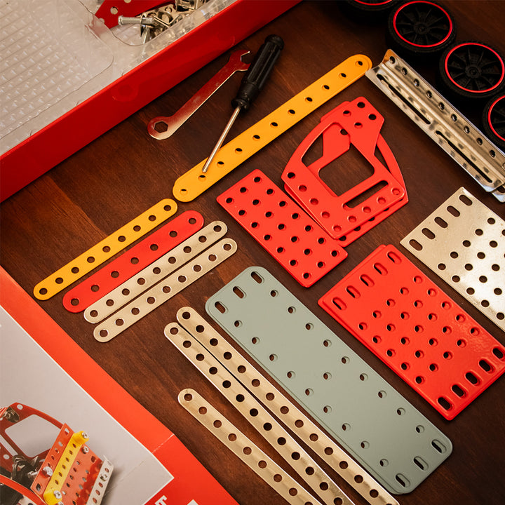 Fire Engine Metal Construction Set