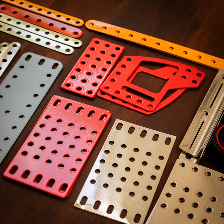 Fire Engine Metal Construction Set