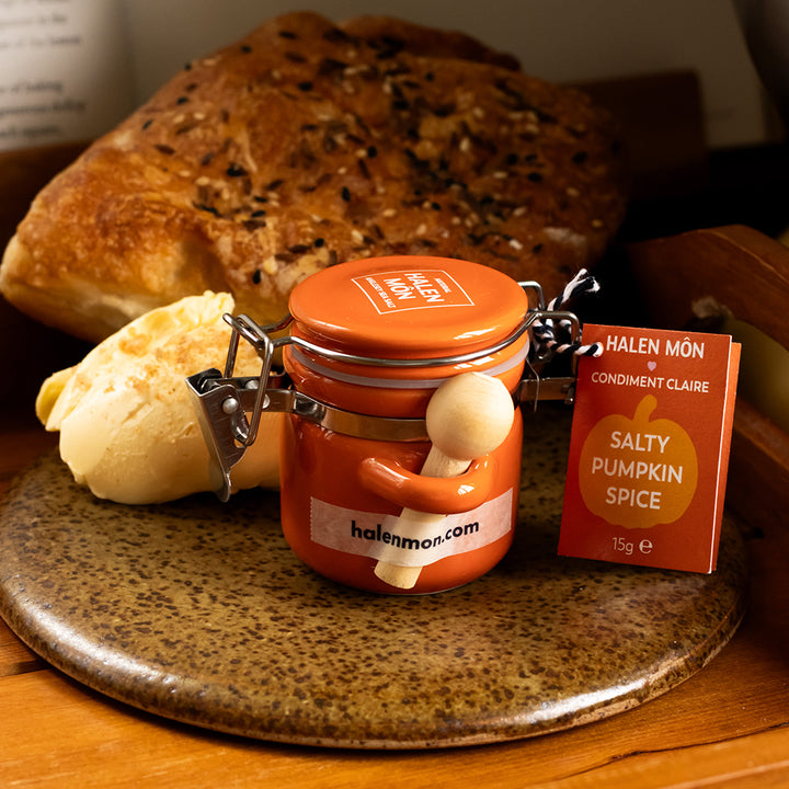 Halen Mon - Salty Pumpkin Spice in Clamp Top Jar 15g