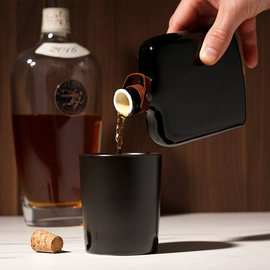 Viski Irving Nautilus Ceramic Flask in Black