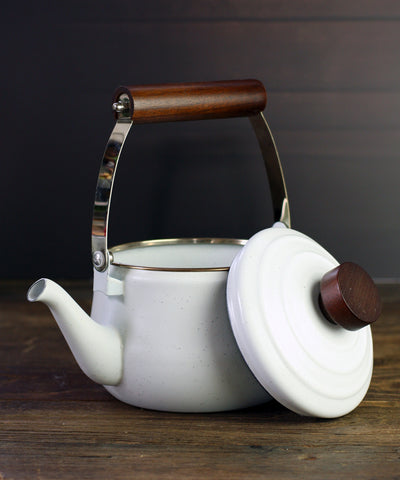 Barebones Enamel Teapot - Eggshell
