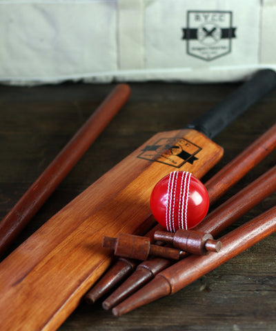 Vintage Backyard Cricket Set